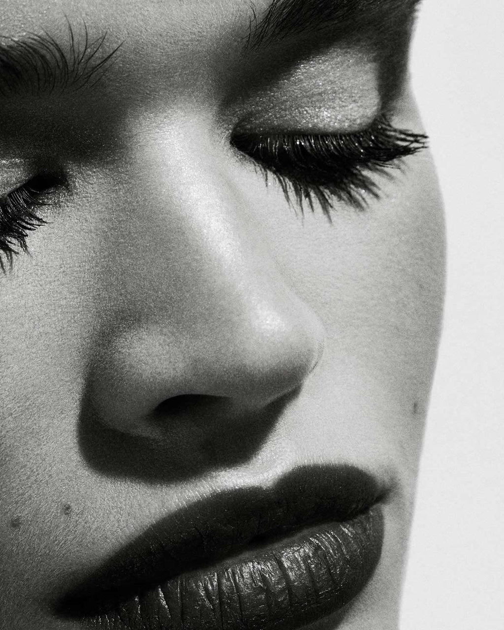 Full Frontal Volume, Lift & Curl Mascara — Cuz I'm Black
