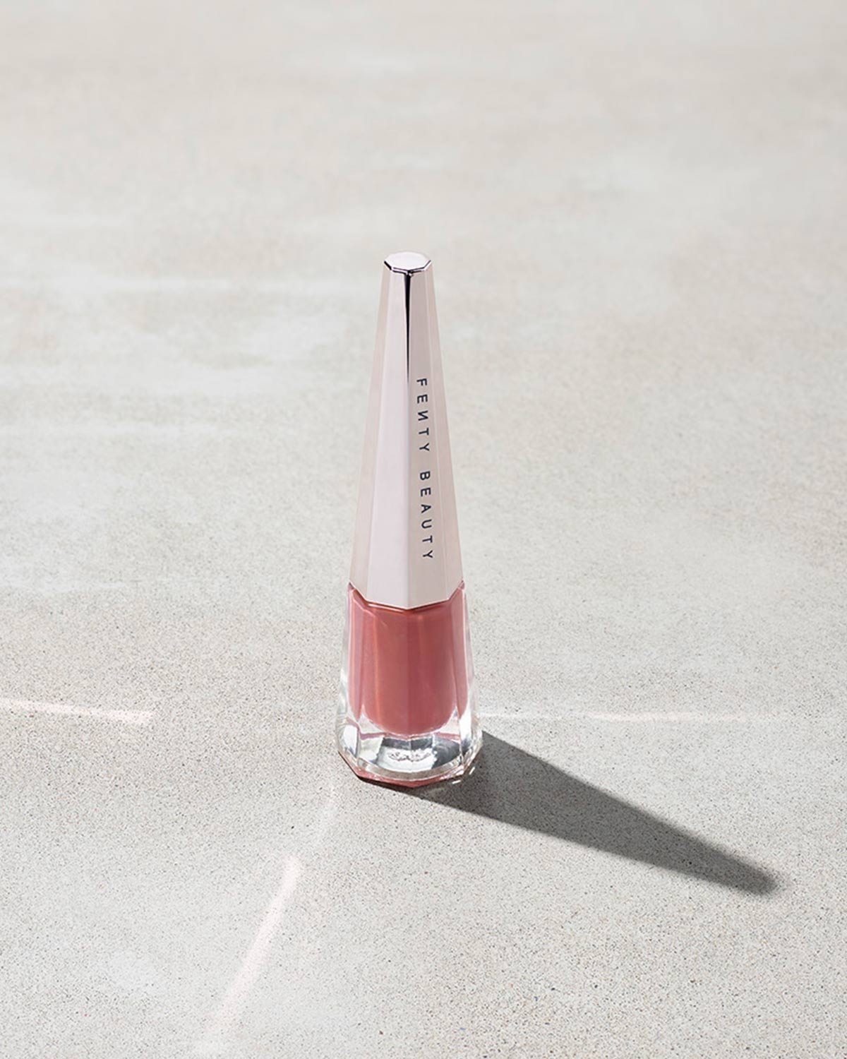 STUNNA LIP PAINT LONGWEAR FLUID LIP COLOR, Uncuffed
