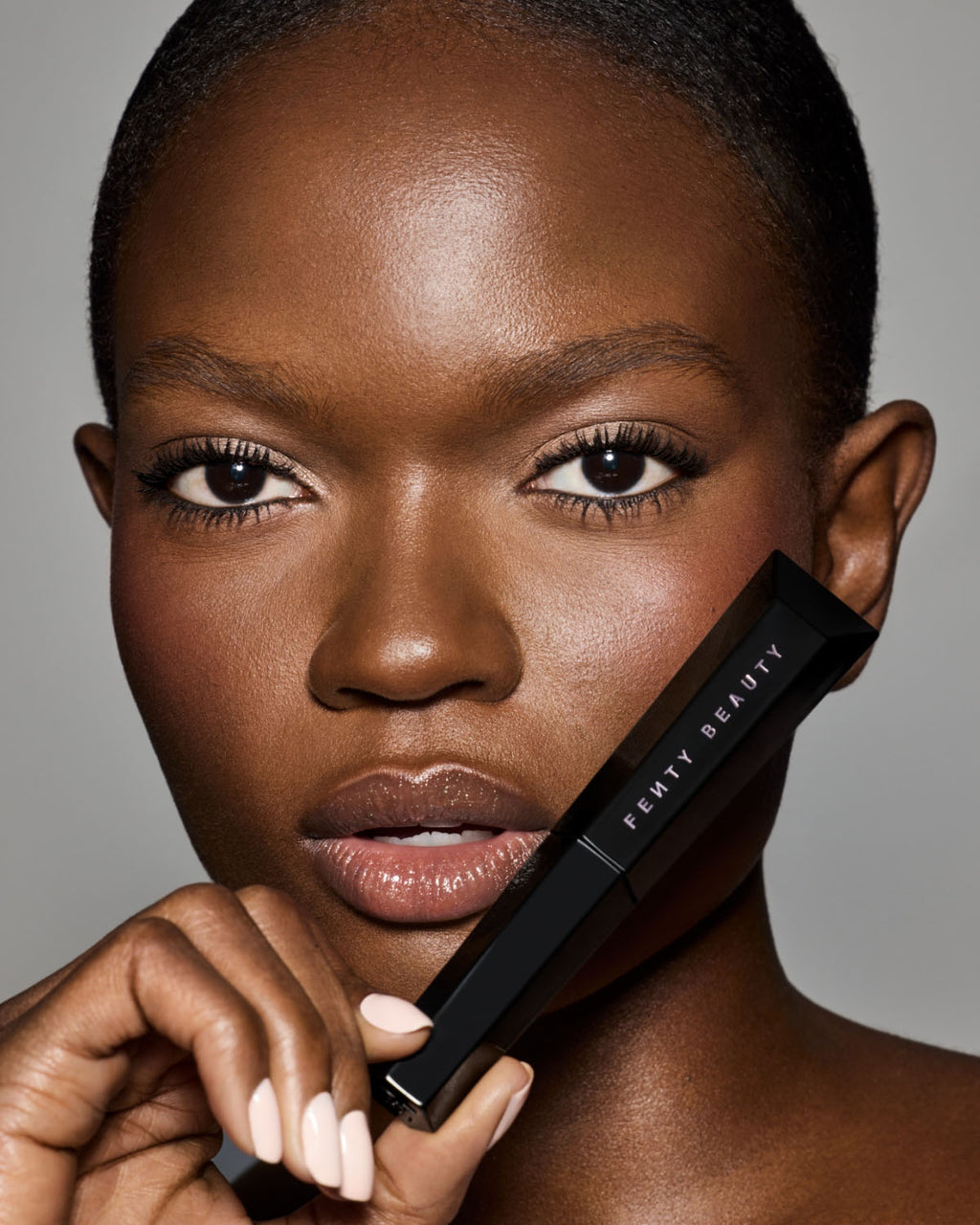 Hella Thicc Volumizing Mascara (immediate purchase)