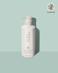 clear thinker clarifying shampoo on a light blue background 