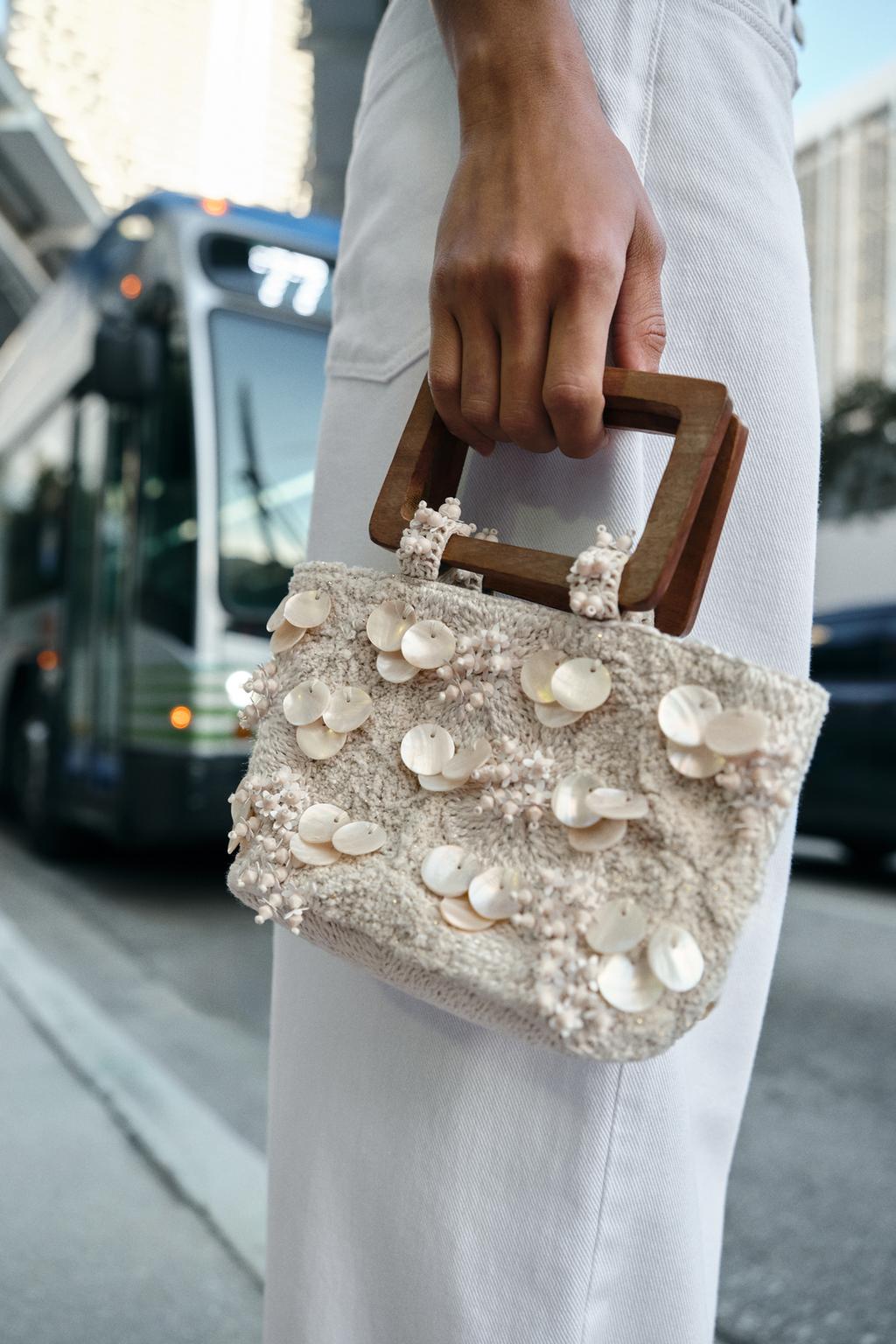 Zara PEARLESCENT DETAIL HANDBAG