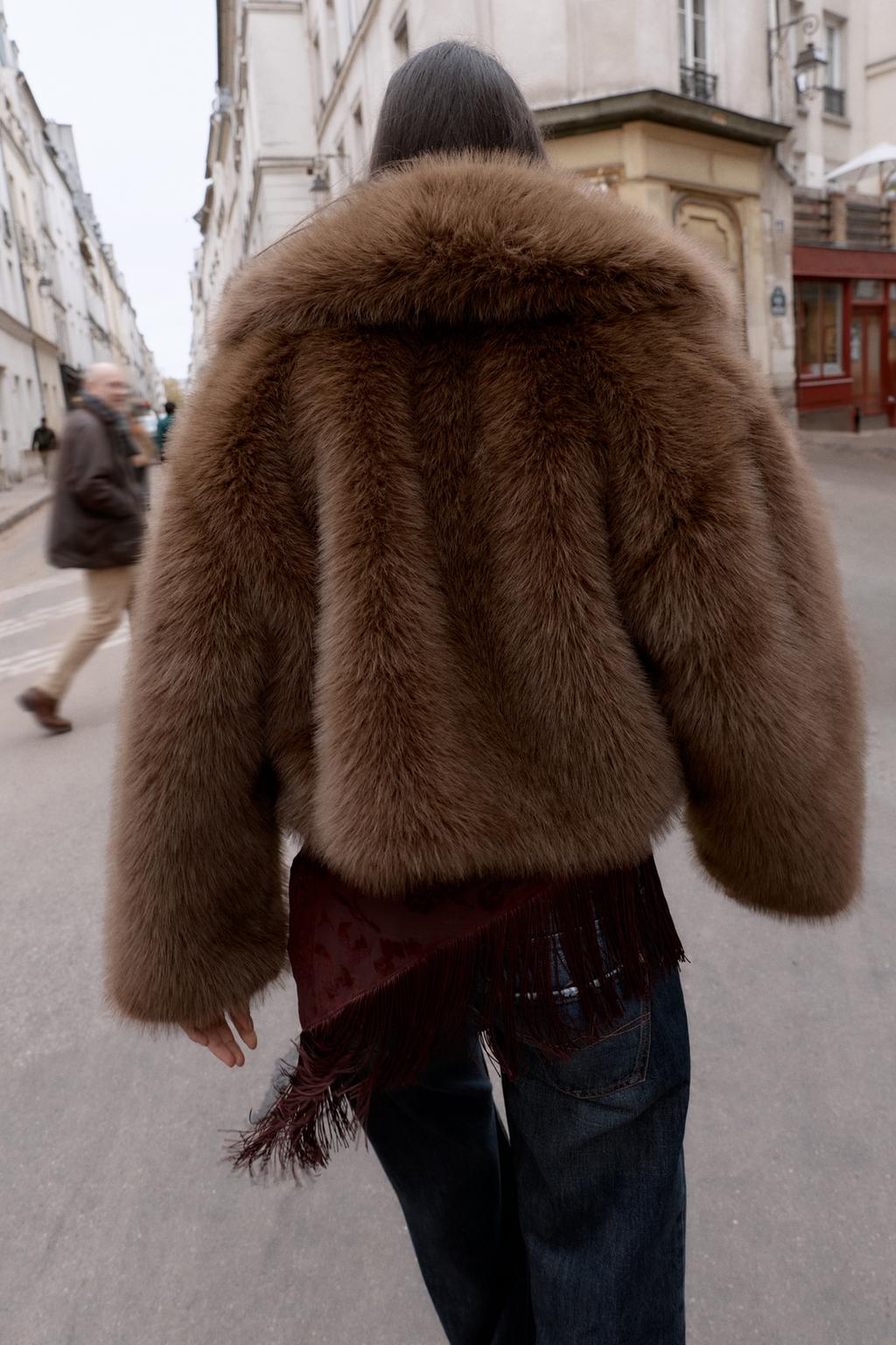 Zara SHORT FAUX FUR COAT