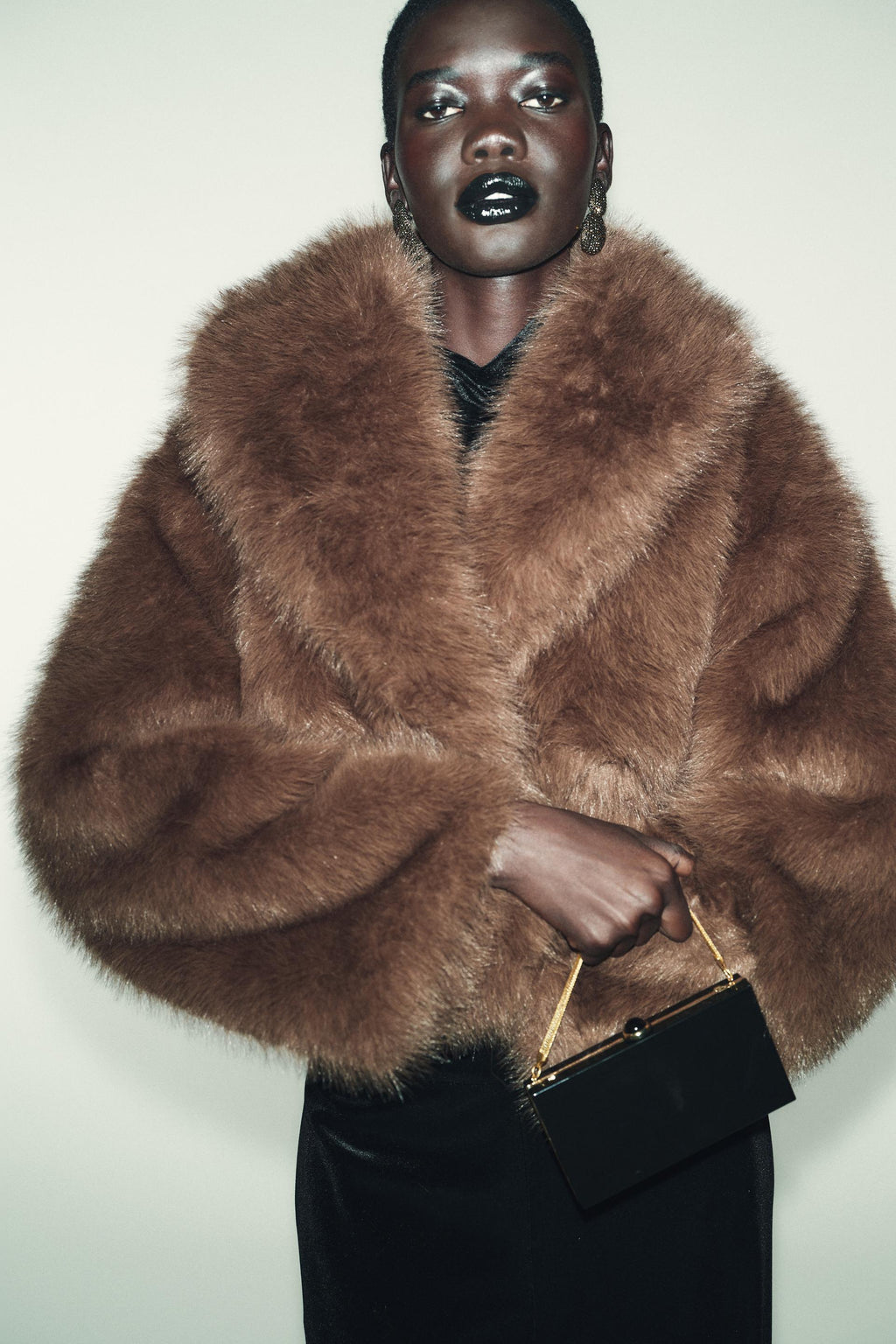 Zara SHORT FAUX FUR COAT