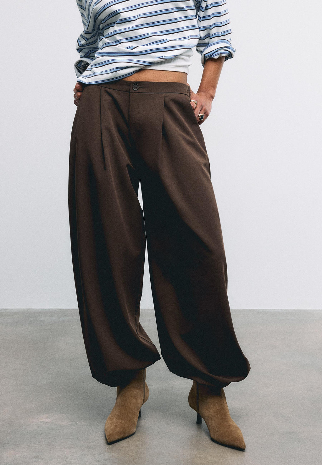 Stradivarius SMART BALLOON FIT TROUSERS