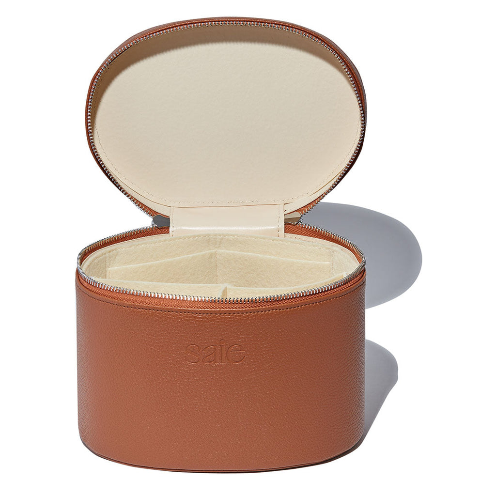 The Vanity Case